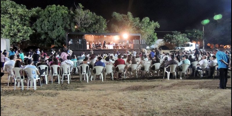 Cruzada Evangelística no Campo Carlos Lima